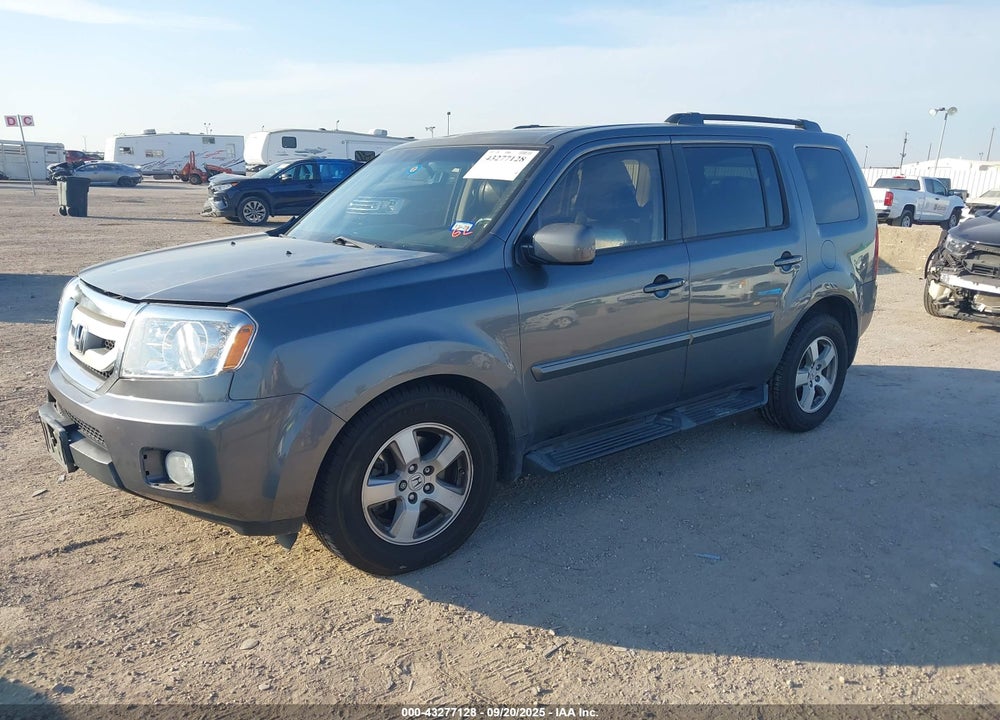 2010 HONDA PILOT VIN: 5FNYF3H57AB013611