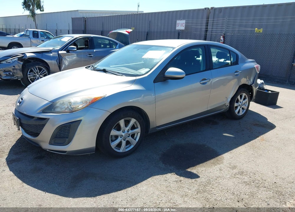 2011 MAZDA 3 VIN: JM1BL1VG5B1451868