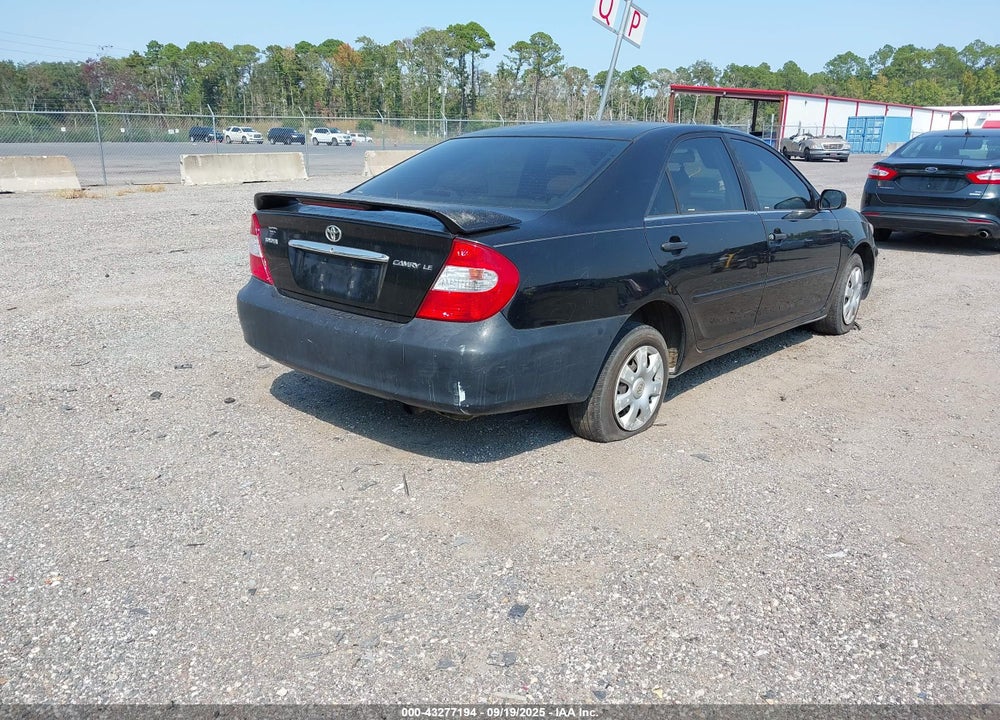2002 TOYOTA CAMRY LE VIN: 4T1BE32KX2U062765