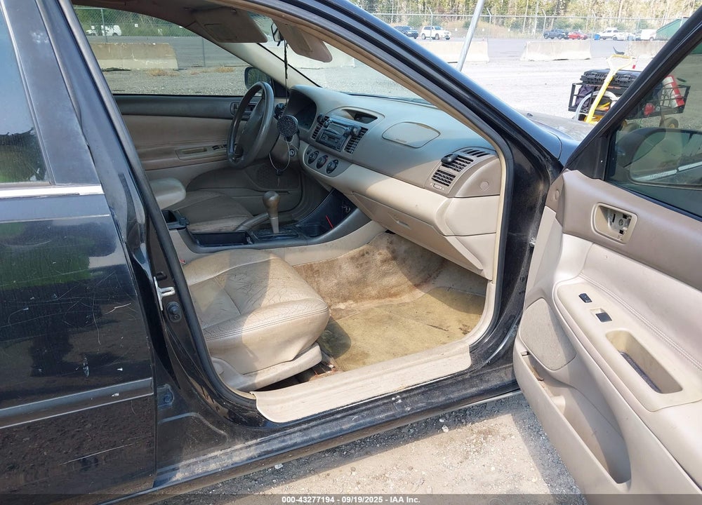 2002 TOYOTA CAMRY LE VIN: 4T1BE32KX2U062765