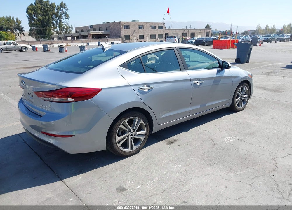 2017 HYUNDAI ELANTRA VIN: 5NPD84LF8HH084486