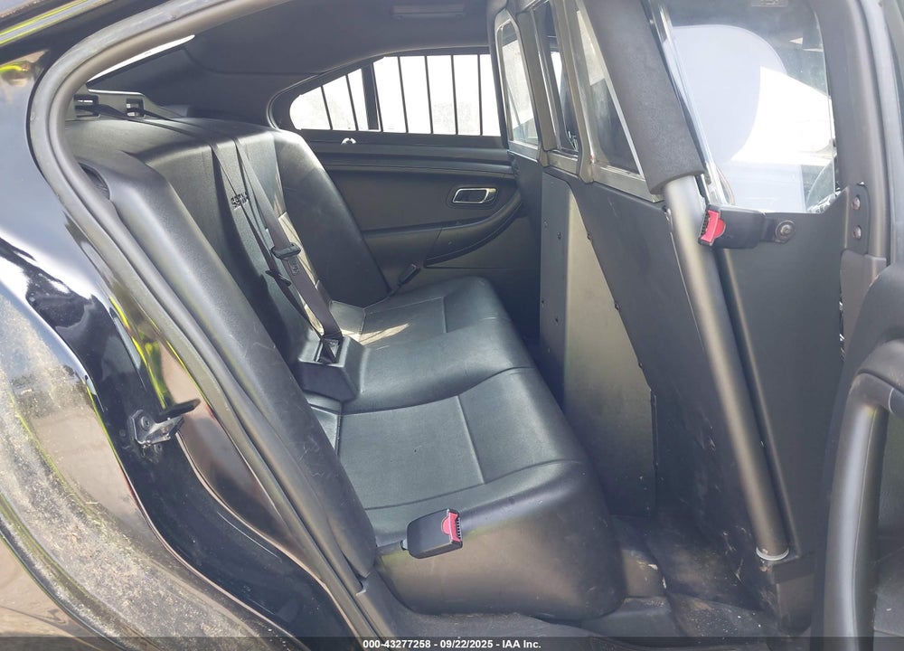 2015 FORD POLICE INTERCEPTOR UTILITY VIN: 1FAHP2MK9FG159580