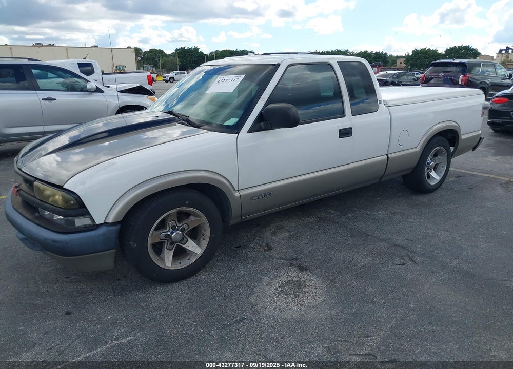 1999 CHEVROLET S-10 LS VIN: 1GCCS1946X8118794