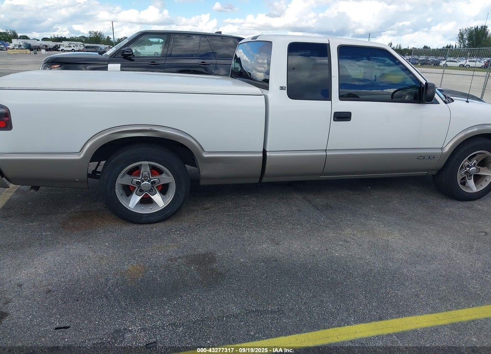 1999 CHEVROLET S-10 LS VIN: 1GCCS1946X8118794