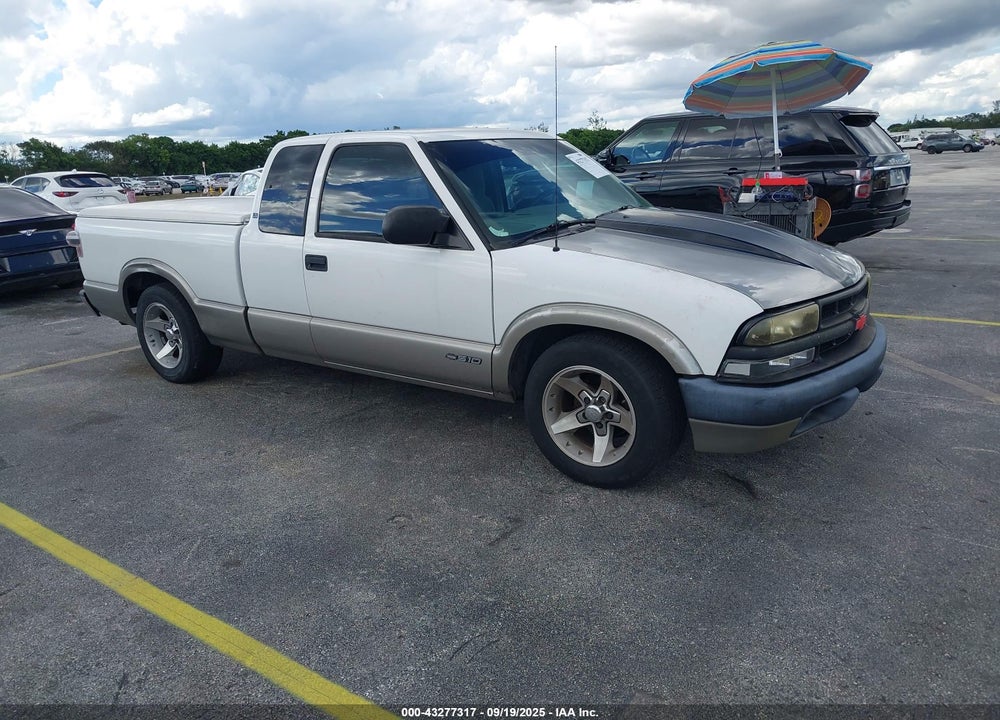 1999 CHEVROLET S-10 LS VIN: 1GCCS1946X8118794