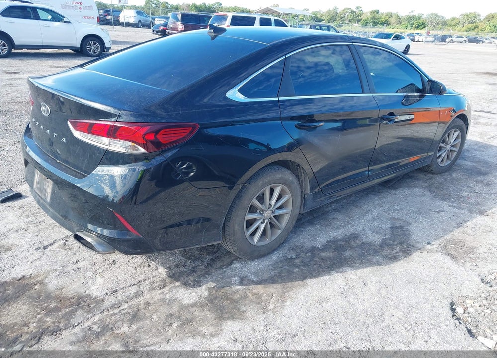 2019 HYUNDAI SONATA VIN: 5NPE24AF3KH748404
