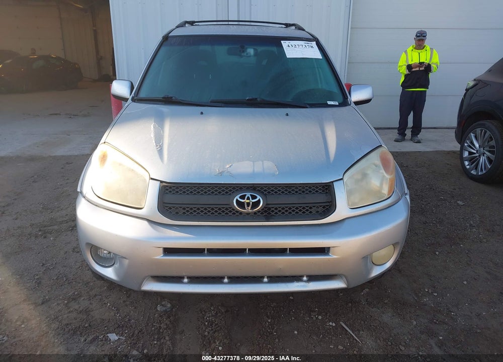 2005 TOYOTA RAV4 VIN: JTEHD20VX56045865