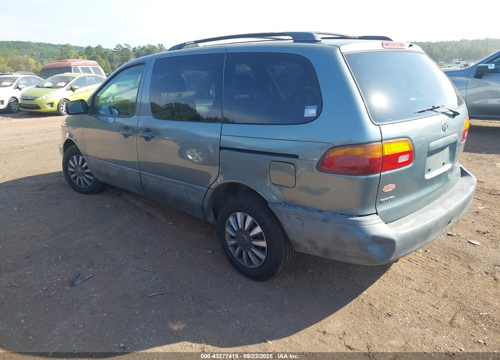 2000 TOYOTA SIENNA LE VIN: 4T3ZF13C7YU296546