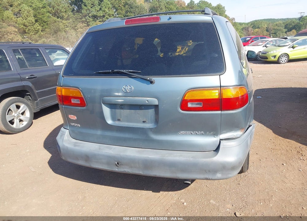 2000 TOYOTA SIENNA LE VIN: 4T3ZF13C7YU296546