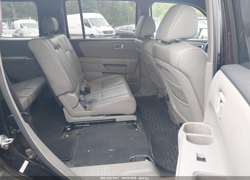 2009 HONDA PILOT VIN: 5FNYF48669B027459