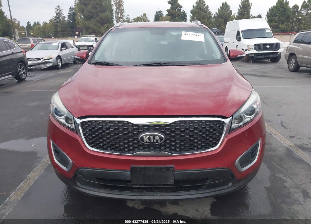 2016 KIA SORENTO 3.3L LX VIN: 5XYPG4A53GG159174
