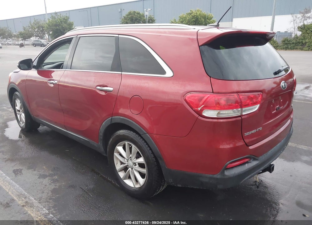 2016 KIA SORENTO 3.3L LX VIN: 5XYPG4A53GG159174