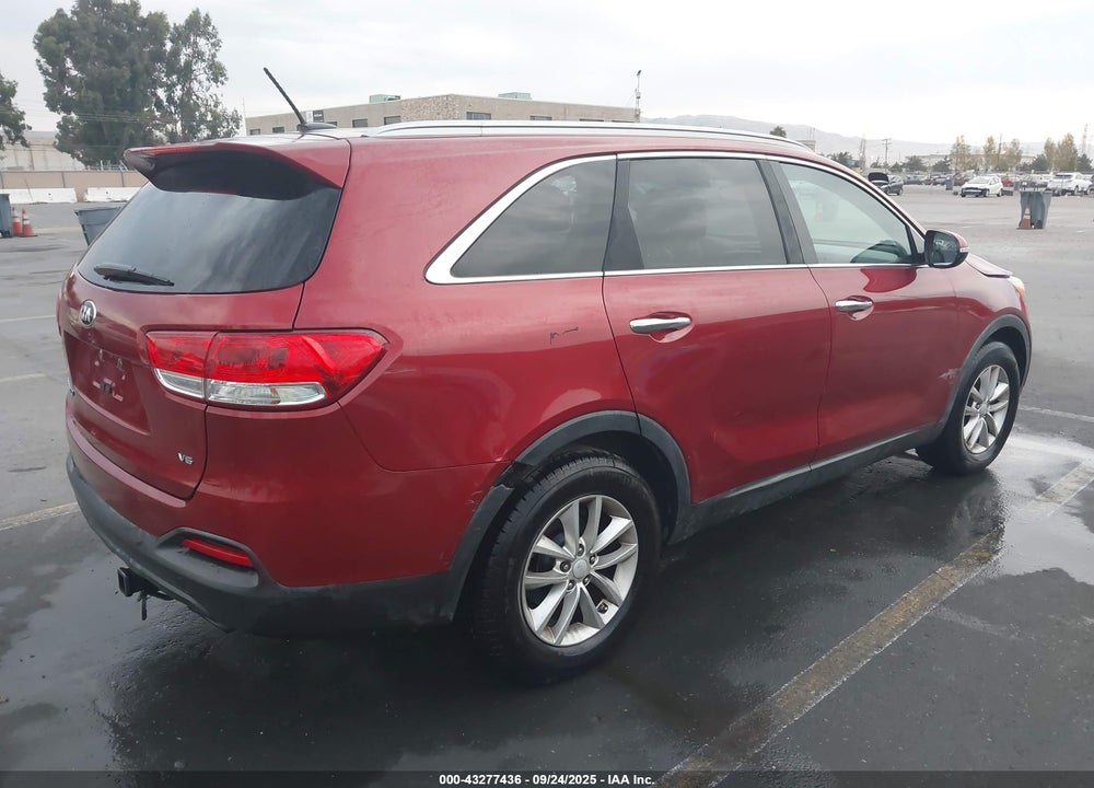 2016 KIA SORENTO 3.3L LX VIN: 5XYPG4A53GG159174