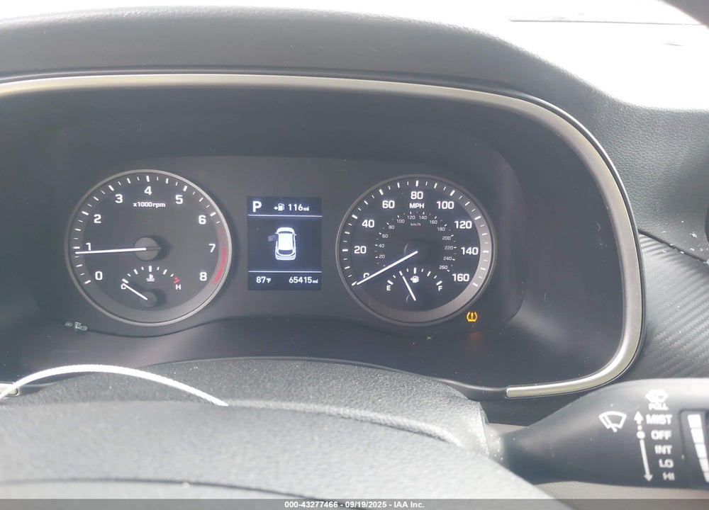 2019 HYUNDAI TUCSON VIN: KM8J23A42KU923802