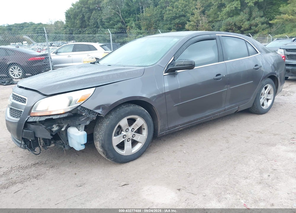 2013 CHEVROLET MALIBU VIN: 1G11B5SA7DF134825