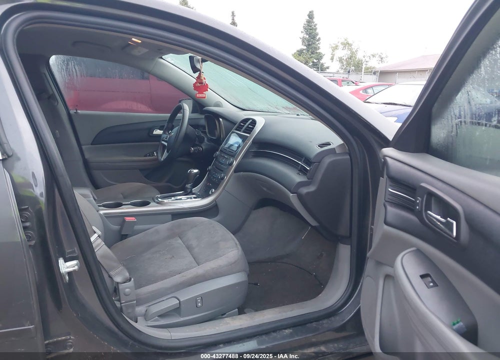 2013 CHEVROLET MALIBU VIN: 1G11B5SA7DF134825