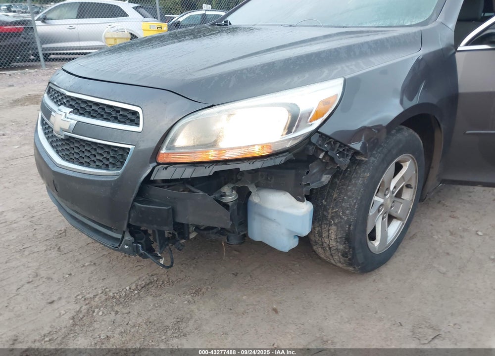 2013 CHEVROLET MALIBU VIN: 1G11B5SA7DF134825