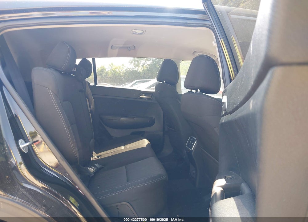 2017 KIA SPORTAGE VIN: KNDPM3AC4H7118312