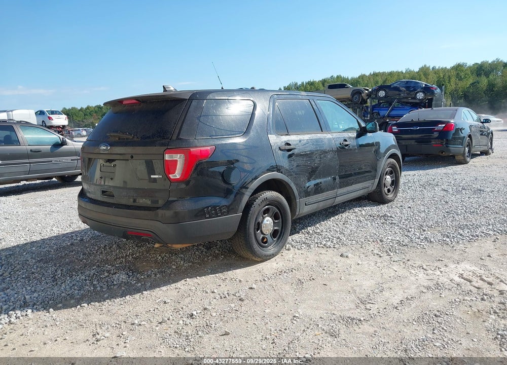 2016 FORD POLICE INTERCEPTOR VIN: 1FM5K8AR4GGD04991