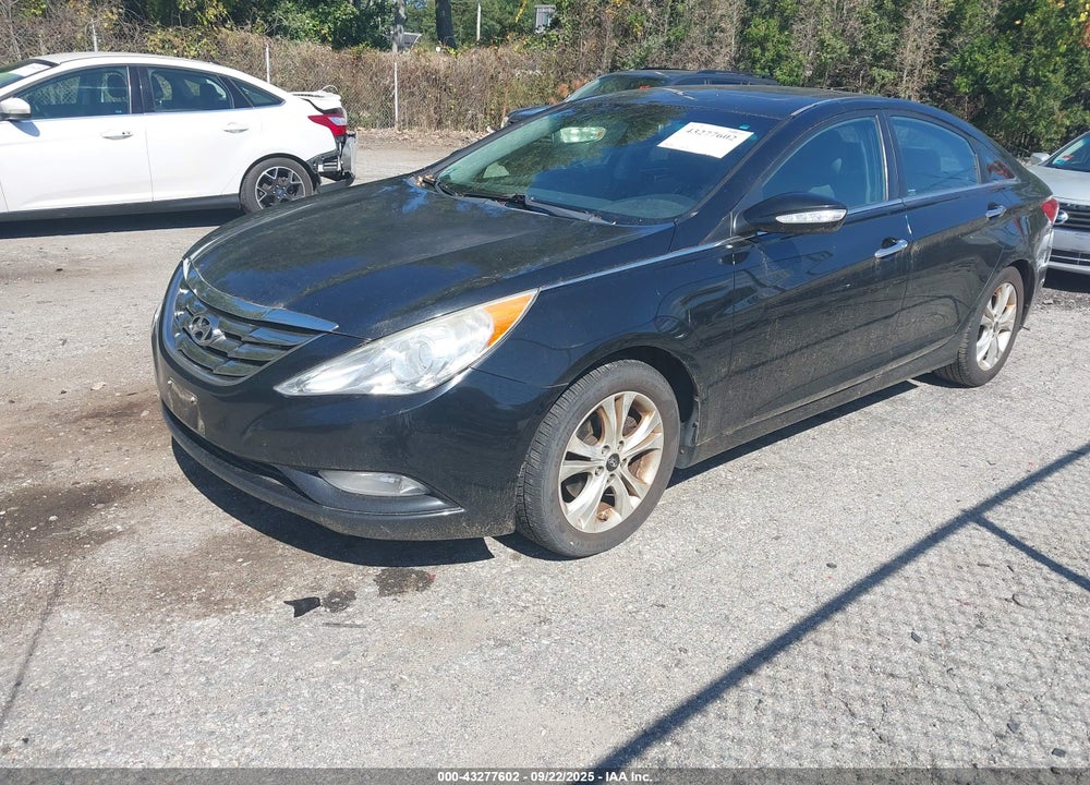 2011 HYUNDAI SONATA VIN: 5NPEC4AC8BH001156