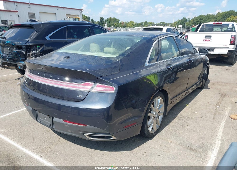 2013 LINCOLN MKZ VIN: 3LN6L2GK8DR815522