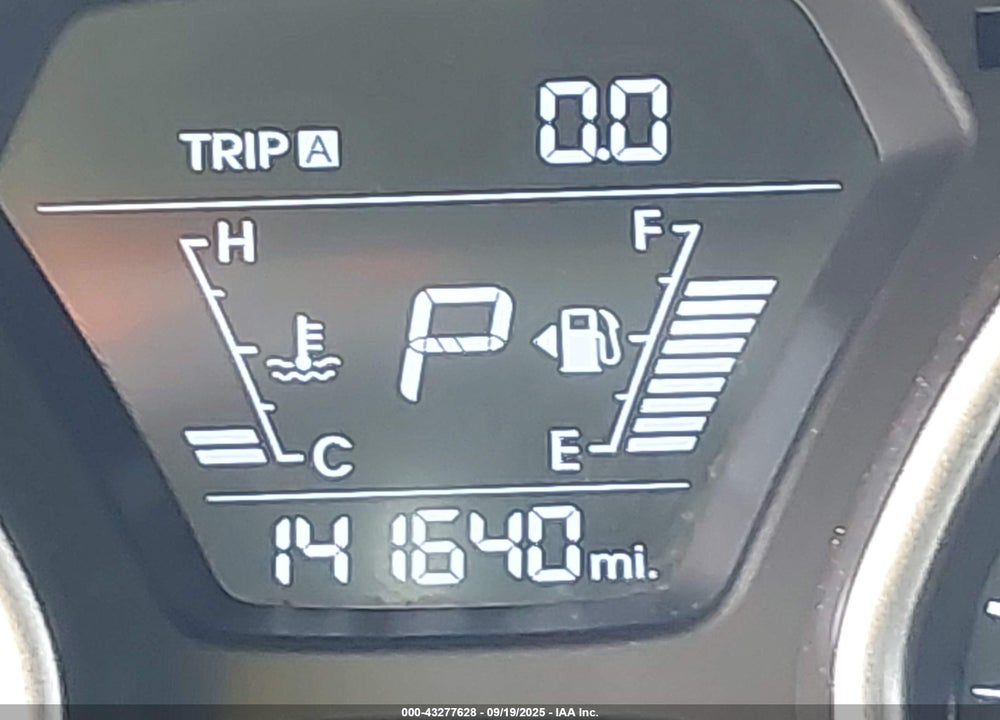 2016 HYUNDAI ELANTRA VIN: 5NPDH4AE1GH666518