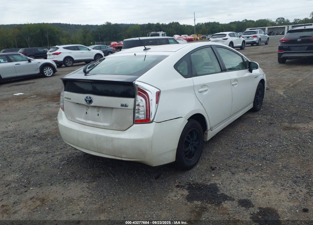 2013 TOYOTA PRIUS VIN: JTDKN3DU2D5594155