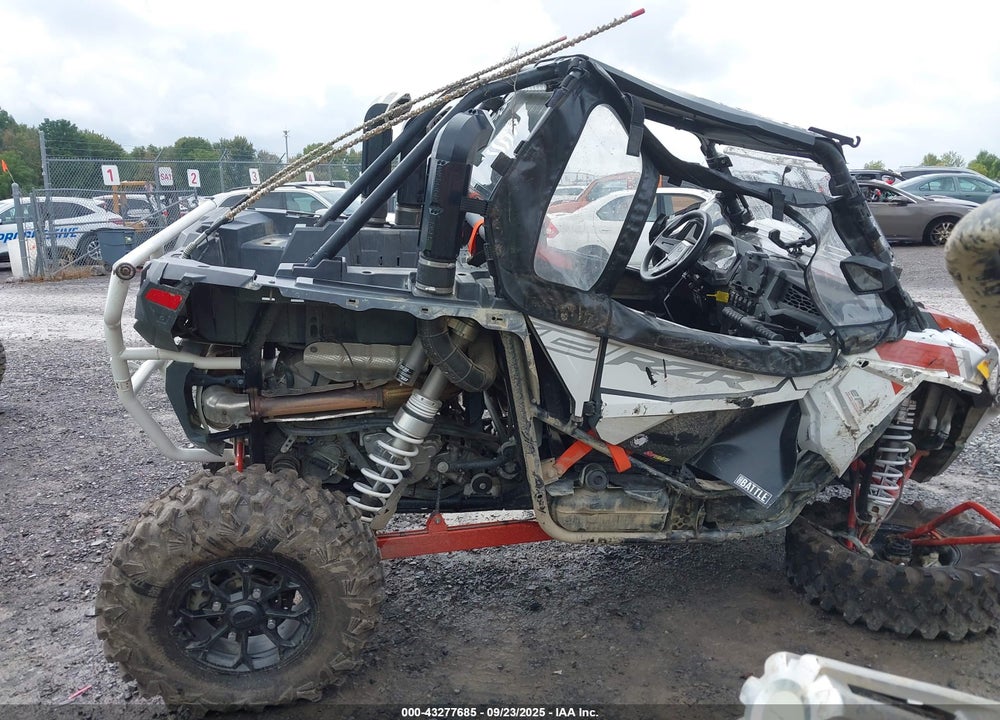 2019 POLARIS RZR XP TURBO EPS VIN: 3NSVDE929KF786248