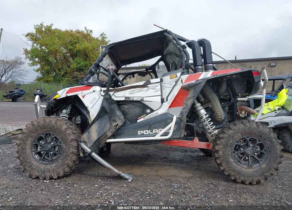 2019 POLARIS RZR XP TURBO EPS VIN: 3NSVDE929KF786248