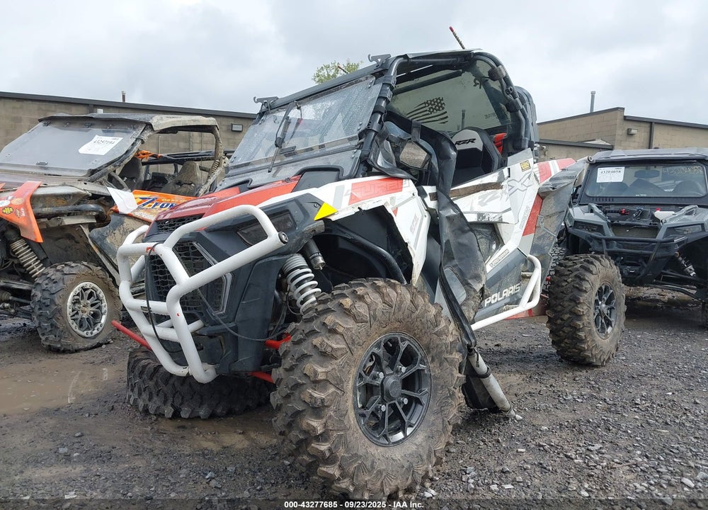 2019 POLARIS RZR XP TURBO EPS VIN: 3NSVDE929KF786248