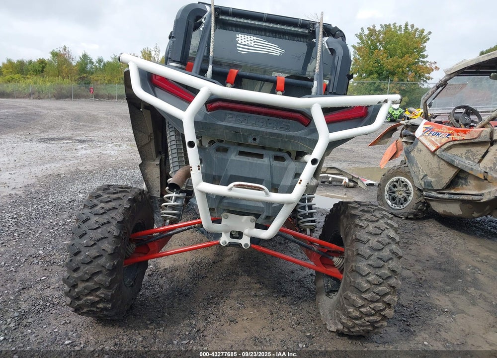 2019 POLARIS RZR XP TURBO EPS VIN: 3NSVDE929KF786248