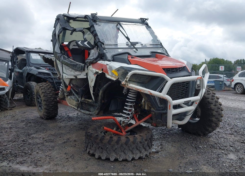 2019 POLARIS RZR XP TURBO EPS VIN: 3NSVDE929KF786248