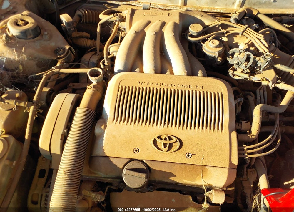 1993 TOYOTA CAMRY XLE VIN: JT2VK13E8P0185706