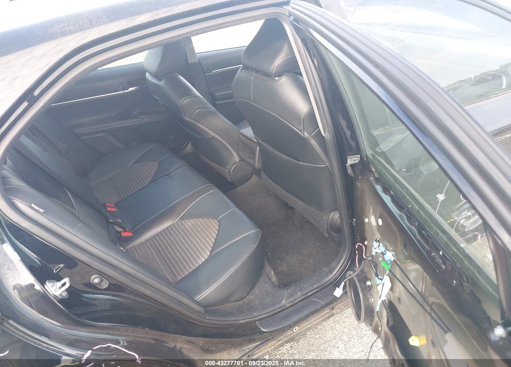 2021 TOYOTA CAMRY VIN: 4T1G11AK3MU438393