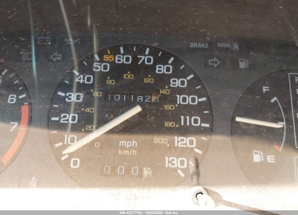 1987 HONDA ACCORD DX VIN: JHMCA5462HC082893