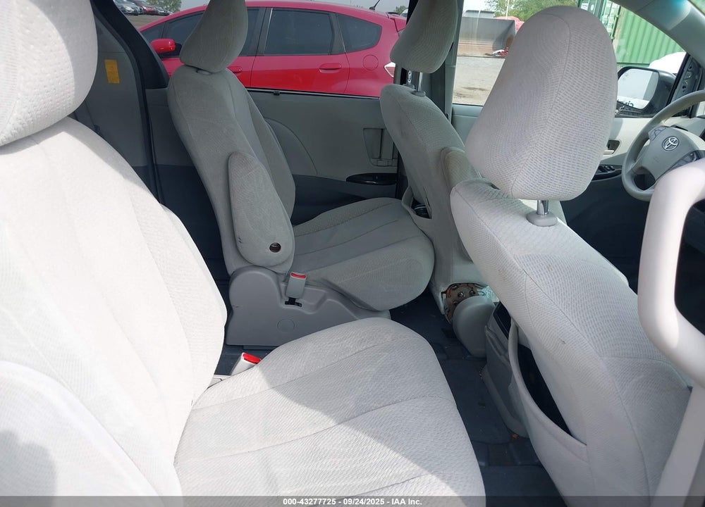 2014 TOYOTA SIENNA LE 7 PASSENGER VIN: 5TDJK3DC5ES086365