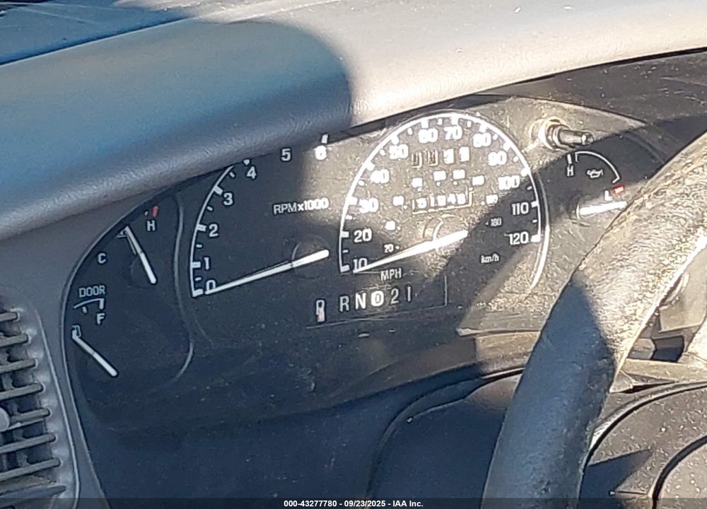 2000 FORD RANGER XL/XLT VIN: 1FTYR10V8YPB82284
