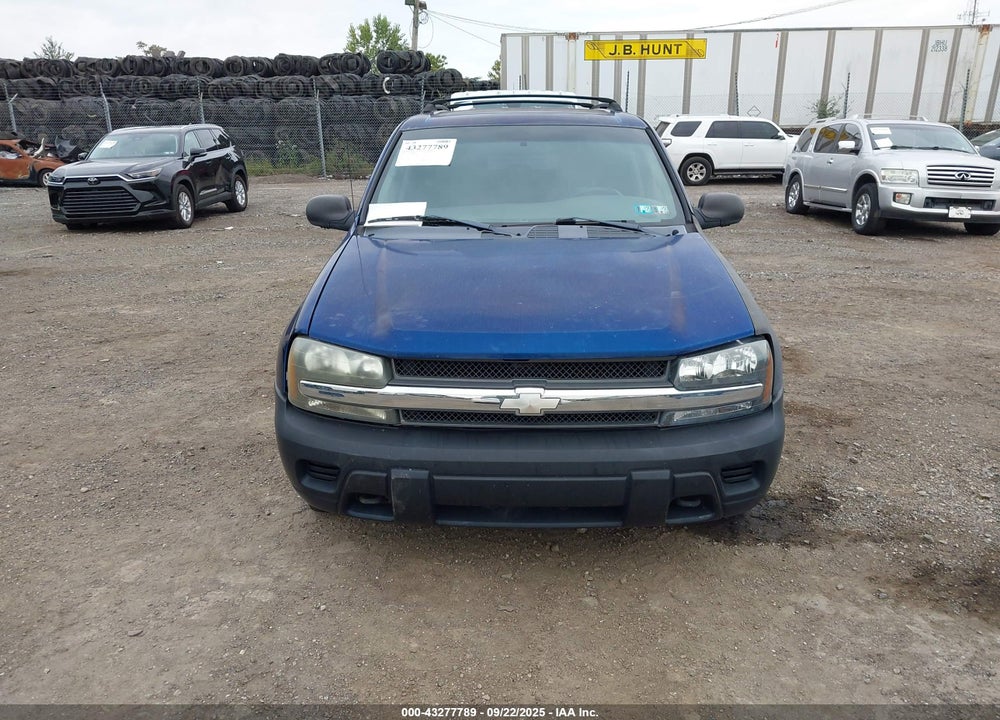 2002 CHEVROLET TRAILBLAZER LS VIN: 1GNDT13S922149064