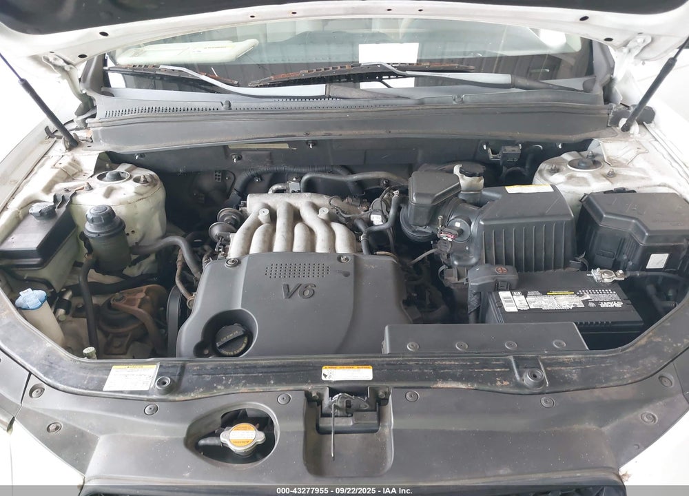 2008 HYUNDAI SANTA FE VIN: 5NMSG13DX8H227393