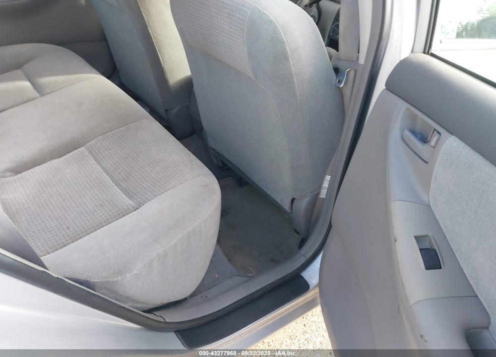 2007 TOYOTA COROLLA CE VIN: JTDBR32E370132205