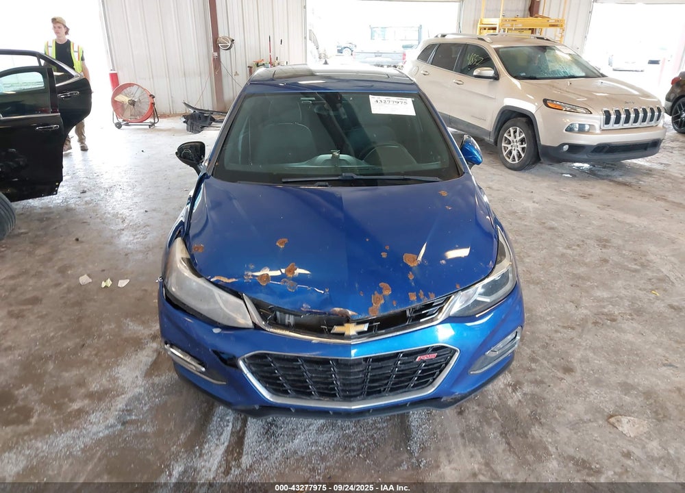 2017 CHEVROLET CRUZE VIN: 3G1BE6SM5HS612656