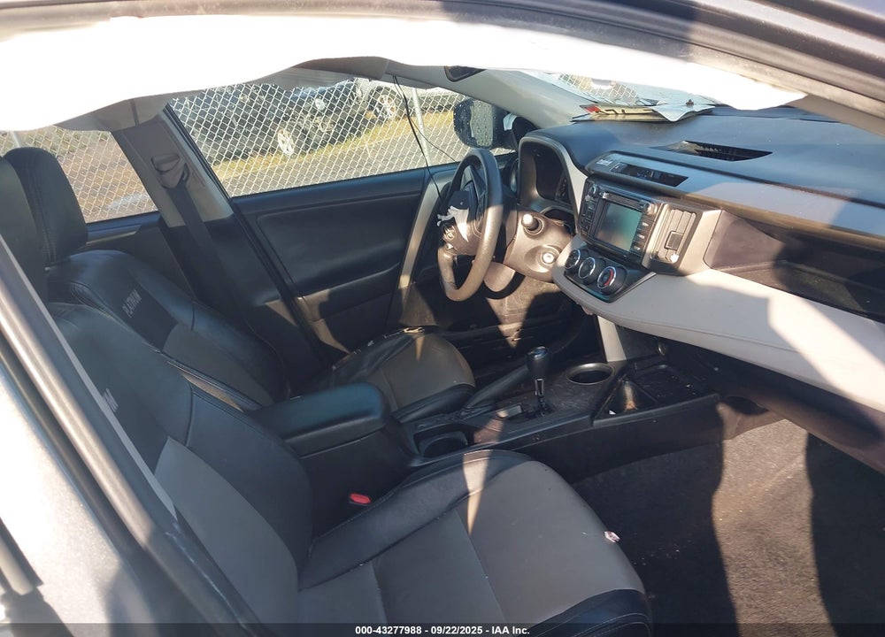 2014 TOYOTA RAV4 VIN: 2T3BFREV2EW190774