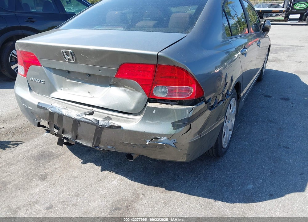 2008 HONDA CIVIC LX VIN: 1HGFA15578L017102