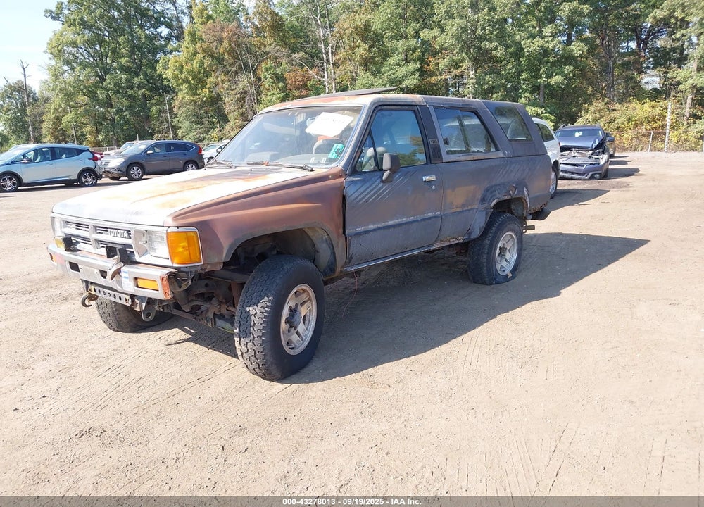 1987 TOYOTA 4RUNNER RN60 VIN: JT4RN62S7H0136793