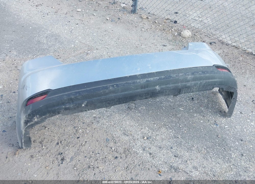 2025 TOYOTA CAMRY VIN: 4T1DAACK5SU587210
