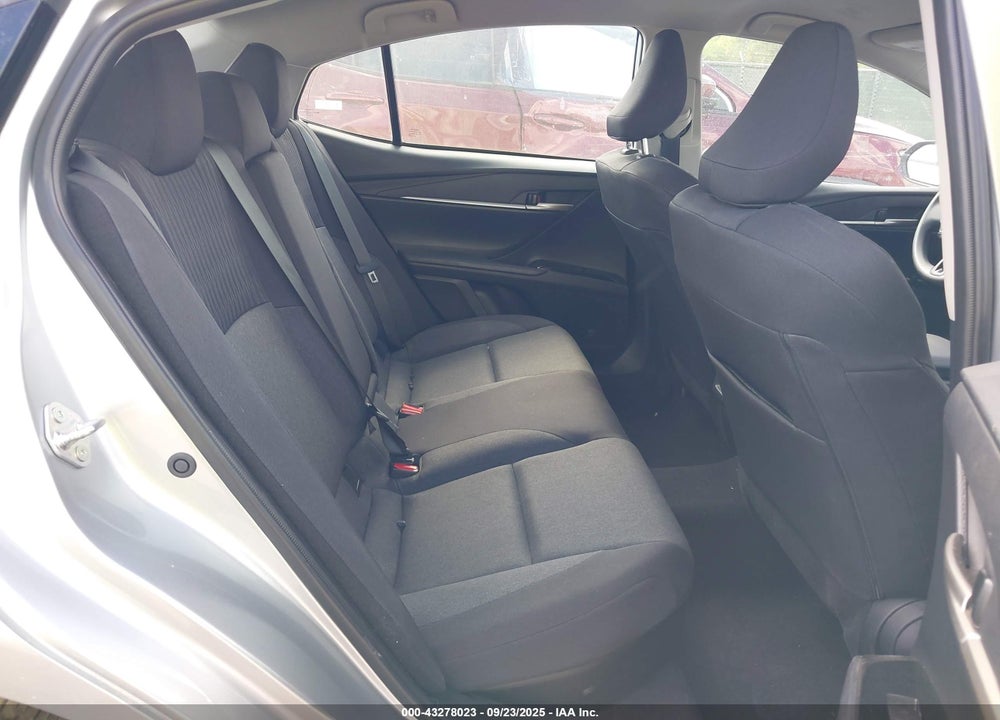 2025 TOYOTA CAMRY VIN: 4T1DAACK5SU587210