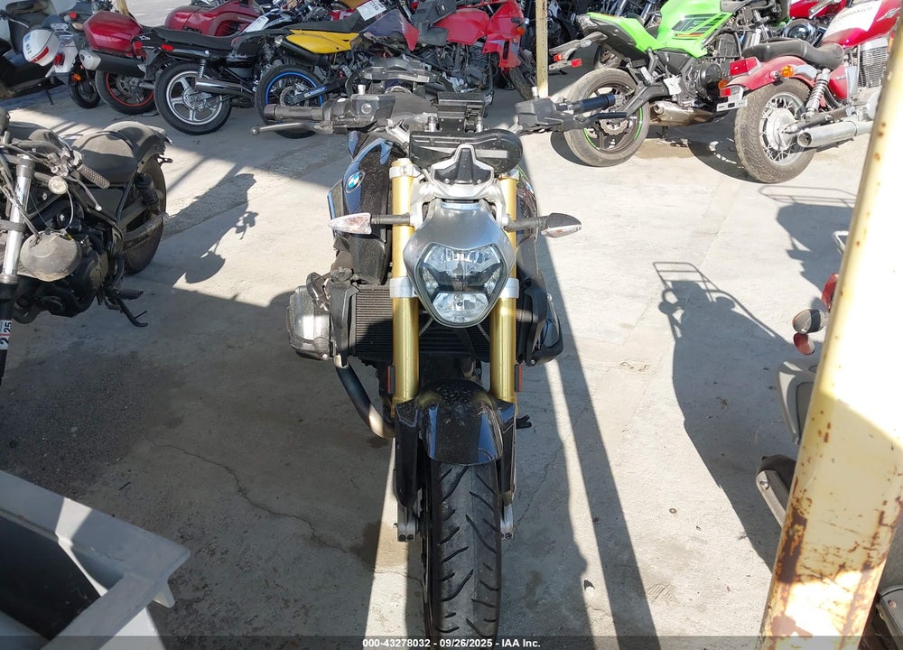 2016 BMW R1200 R VIN: WB10A140XGZ197436