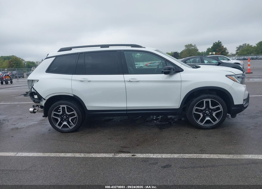 2022 HONDA PASSPORT AWD ELITE VIN: 5FNYF8H05NB005143