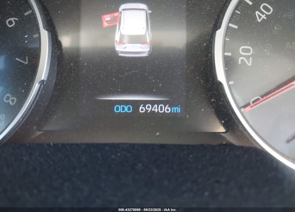 2019 TOYOTA RAV4 VIN: 2T3C1RFV4KW052053