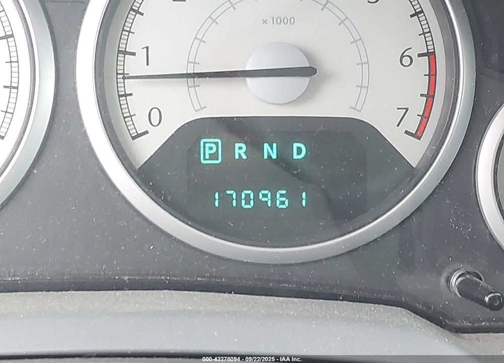 2010 CHRYSLER TOWN & COUNTRY TOURING VIN: 2A4RR5D1XAR315323